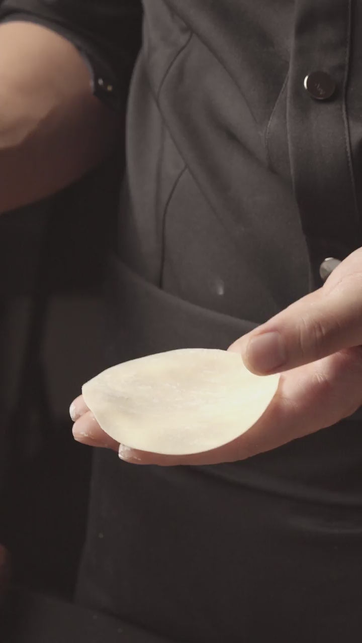 13336517-uhd_2160_3840_25fps.mp4